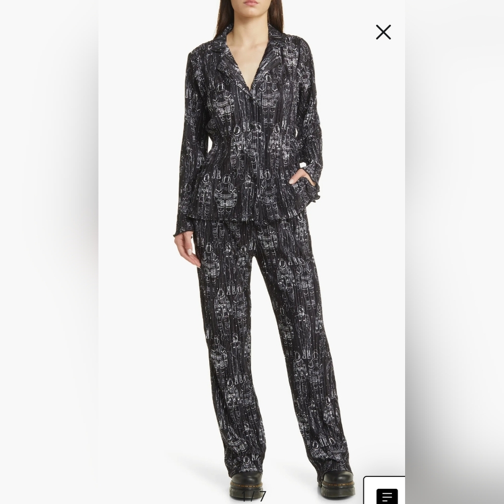 LALA Interstellar Astronaut Long Sleeve Plissé Top & High Waist Pants Size XS - Picture 2 of 7